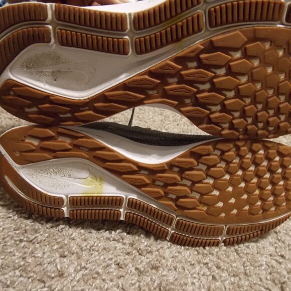 Nike Air Zoom Pegasus 36 Size 8.5 - Picture 7 of 11
